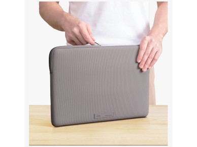 Uniq Cyprus Ridge Edition Laptop Sleeve for 16" laptops, water-resistant neoprene - gray