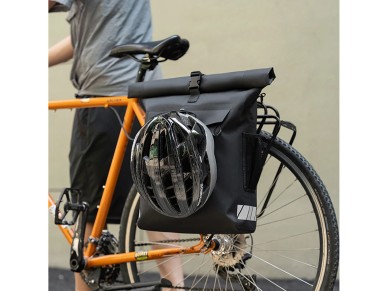 Rockbros Bike Bag with Backpack Function, Waterproof, with Helmet Attachment 18l - Black