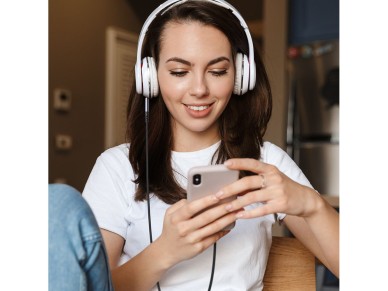 Cabo de áudio estéreo Joyroom AUX com conector mini jack de 3,5 mm, 1,2 m, preto (SY-A08) Cabo de áudio estéreo Joyroom AUX com conector mini jack de 3,5 mm, 1,2 m, preto (SY-A08)