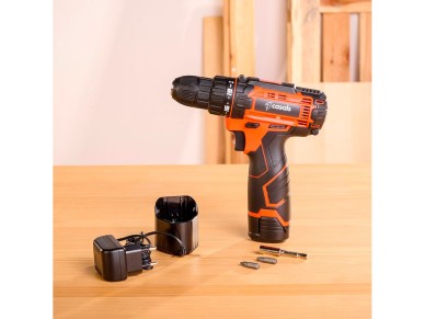 Berbequim/aparafusadora 12 v csc1205bc com mala e acess�rios