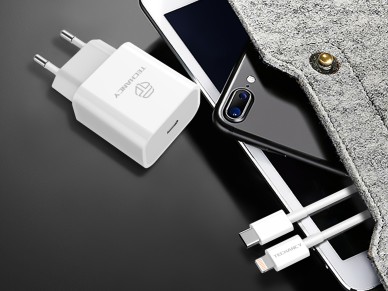 Techancy 18W PD Charger TA2785, USB-C to Lightning Cable Set, 3A Fast Charging, Compact and Portable