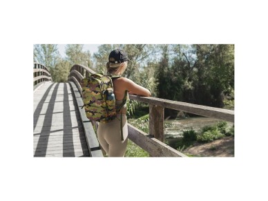 Mochila de 20 l explorer backpack b40 40 x 25 x 20 cm. estampado camuflaje