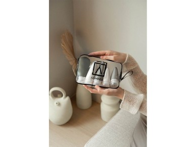 Neceser con botellas 200 x 65 x 135 mm