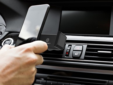 Soporte para teléfono de coche Techancy Ti2280, negro, antivibración, para dispositivos de