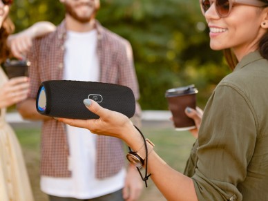 Techancy Altifalante Sem Fios Bluetooth Vers�o 5.3TH2633, Suporte TWS/TF/AUX, Luz Ambiente Led Rgb D