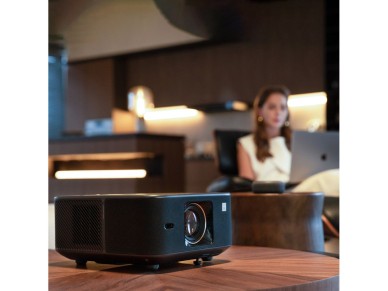 Yaber K3 LCD FullHD 1080p Multimedia Projector with JBL Speakers - Black