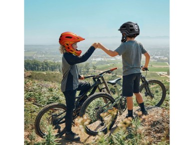 Wozinsky Kids' Full Face Bike Helmet with USB Rear Light S - Red and Yellow Wozinsky Kids' Full Face Bike Helmet with USB Rear Light S - Red and Yellow