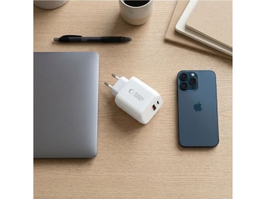 Tech-Protect NCA65W-GAN 2-Port PD 65W / QC3.0 2-Port Wall Charger - White