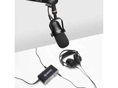 Micrófono dinámico cardioide XLR BOYA BY-DM500 para podcasts - Negro Micrófono dinámico cardioide XLR BOYA BY-DM500 para podcasts - Negro