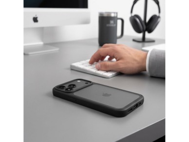 Capa Tech-Protect Magmat CC para iPhone 18 Pro Max / 17 Pro Max - Preto Fosco