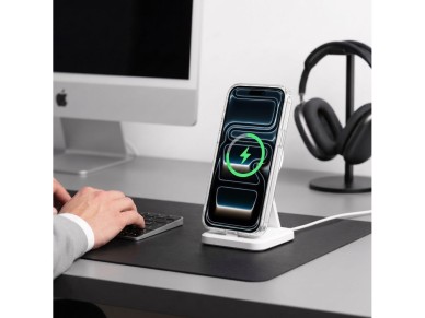 Funda Tech-Protect MagStand MagSafe CC para iPhone 18 Pro / 17 Pro - Transparente Funda Tech-Protect MagStand MagSafe CC para iPhone 18 Pro / 17 Pro - Transparente