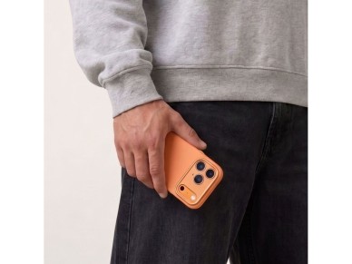 Capa Tech-Protect Uniq MagSafe CC para iPhone 18 Pro / 17 Pro - laranja Capa Tech-Protect Uniq MagSafe CC para iPhone 18 Pro / 17 Pro - laranja