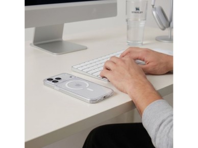 Capa Tech-Protect Flexair Hybrid CC MagSafe para iPhone 17 Pro / 18 Pro - Transparente Capa Tech-Protect Flexair Hybrid CC MagSafe para iPhone 17 Pro / 18 Pro - Transparente