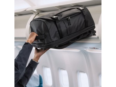 Mochila para portátil Tech-Protect Defender S70 RYANAIR & WIZZAIR de 24 L - Negra Mochila para portátil Tech-Protect Defender S70 RYANAIR & WIZZAIR de 24 L - Negra
