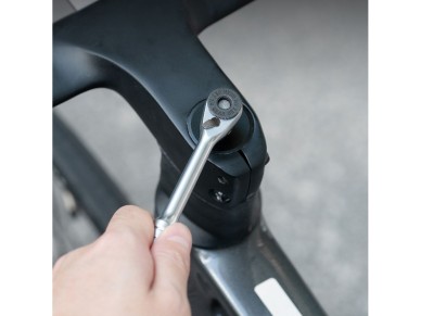 Juego de herramientas multiusos para bicicleta Rockbros con llave de carraca y palancas para neum�ti