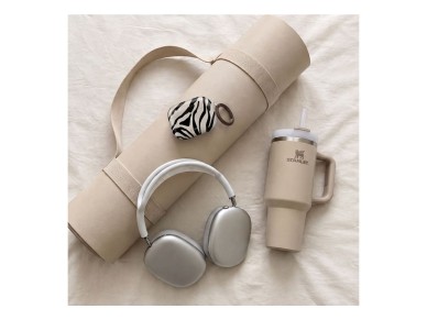 Tech-Protect Lamano case for AirPods Pro 3 - black and beige Tech-Protect Lamano case for AirPods Pro 3 - black and beige