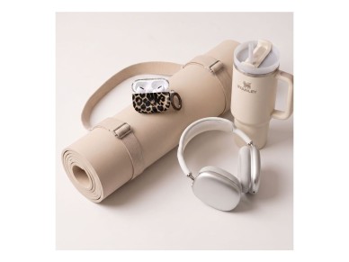 Capa Tech-Protect Lamano para AirPods Pro 3 - preta e castanha Capa Tech-Protect Lamano para AirPods Pro 3 - preta e castanha
